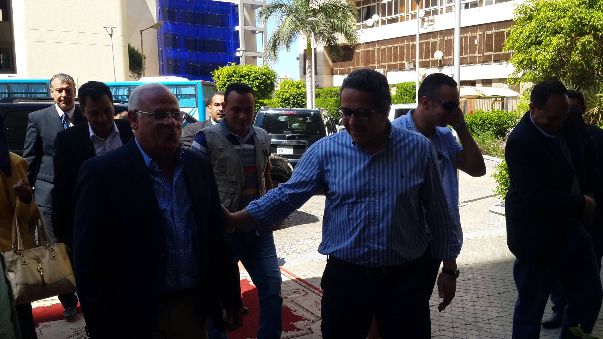محافظ بورسعيد يستقبل وزير الاثار