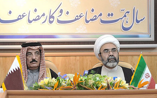 وزير الثقافة القطرى خلال لقاءه بالشيعة فى إيران