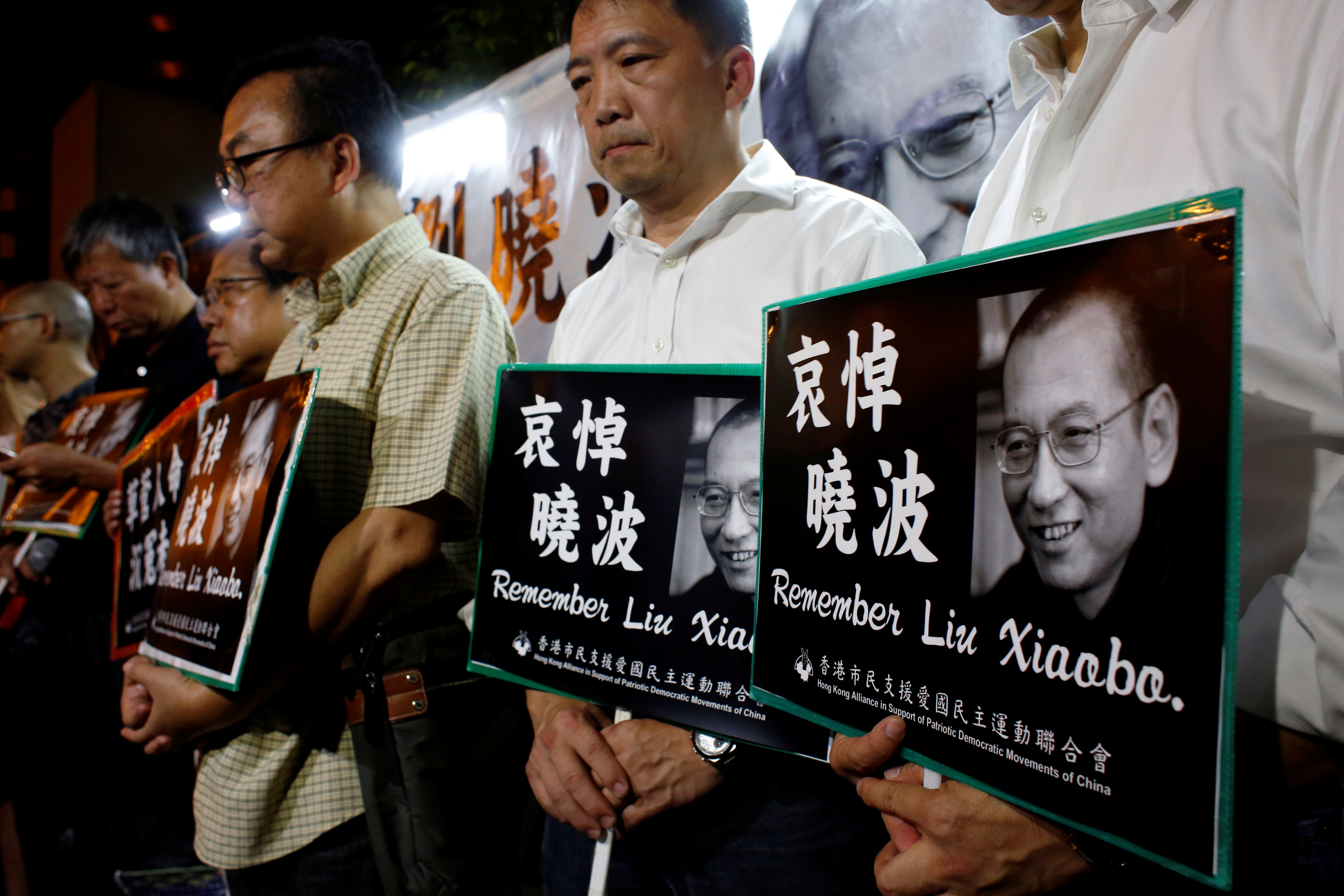 نشطاء يحملون حكومة الصين مسئولية وفاة المعارض ليو شياوباو