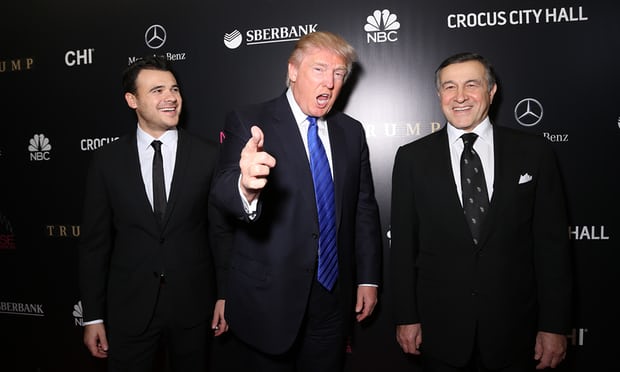ترامب مع رجل الأعمال الروسى ونجله