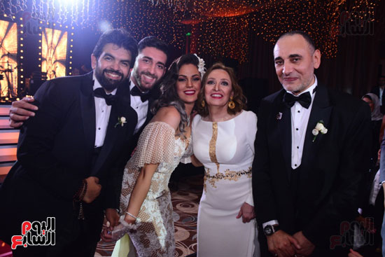 الموسيقار أمير عبد المجيد يحتفل بزفاف ابنته على الإعلامى أحمد الطاهرى (23)