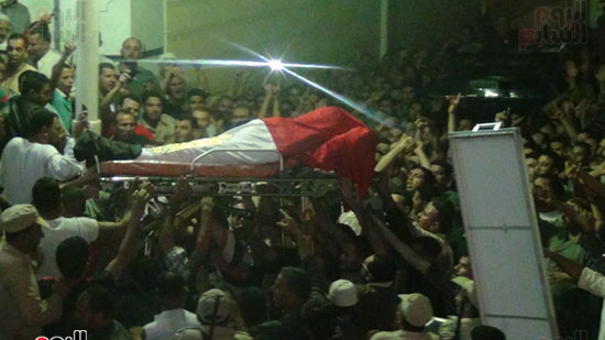  المئات فى جنازة الشهيد عريف تامر محمد عبد المجيد