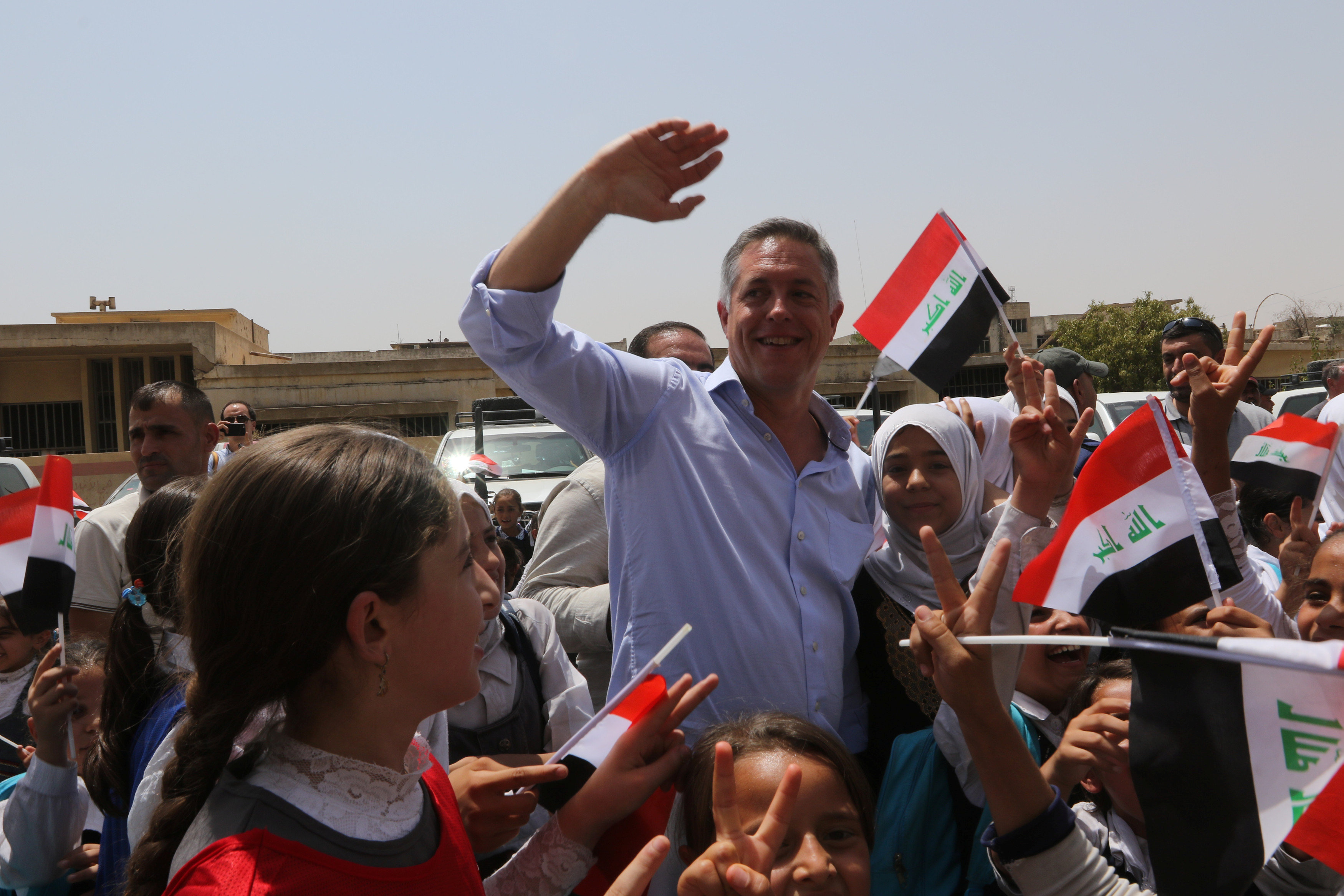 سفير الاتحاد الأوروبي يزور الموصل