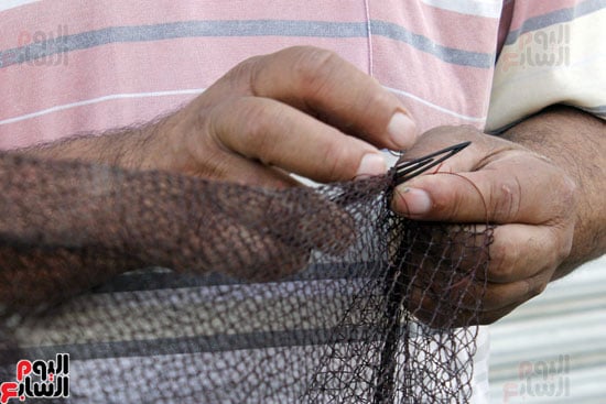 14 -  تعتبر هذه الشباك البحرية من الأدوات الأساسية التي يستخدمها الصياد الحرفي في صيد الأسماك 