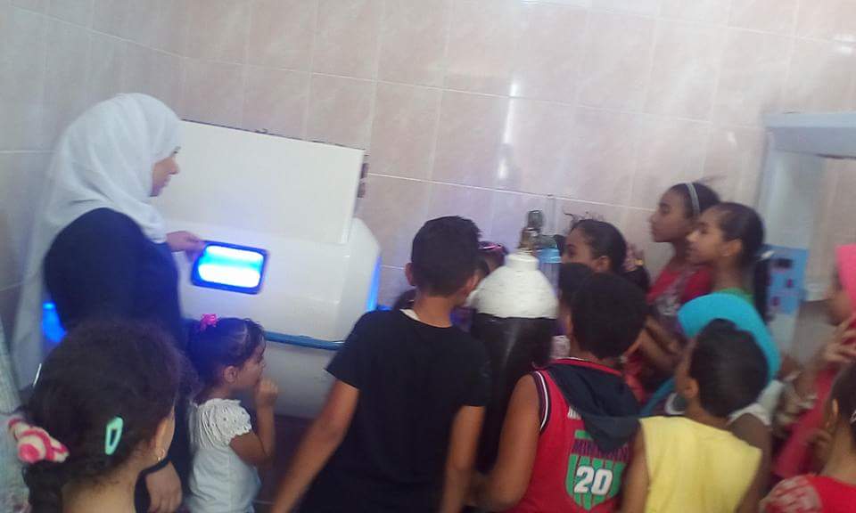 أنشطة فنية تثقيفية بالبحر الأحمر (1)