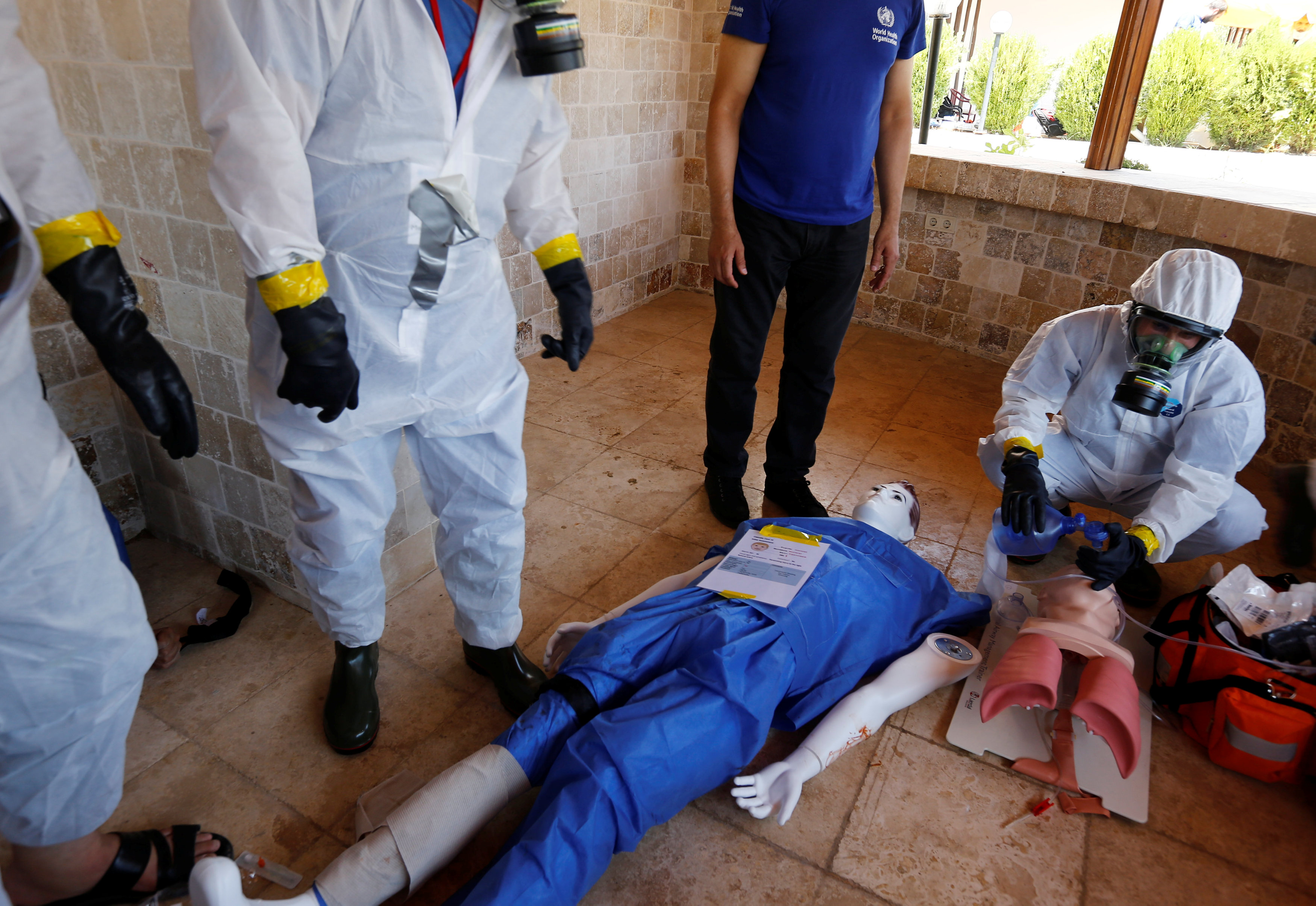 أطباء سوريون يتدربون لعلاج ضحايا الأسلحة الكيماوية