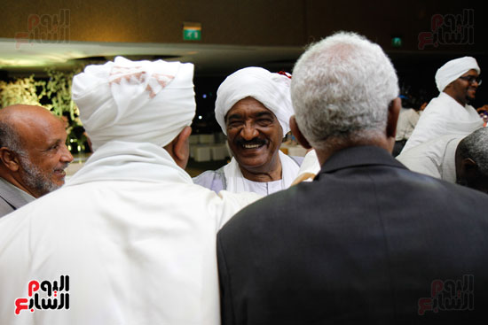 السفير عبد المحمود عبد الحليم سفير السودان يستقبل المهنئين