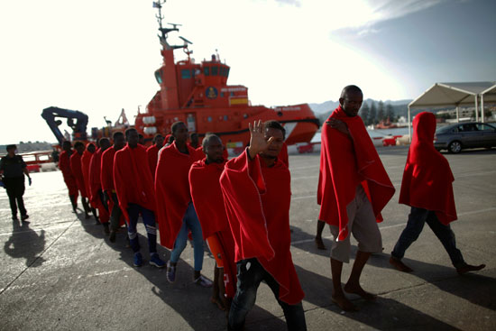 إنقاذ-مهاجرين-في-إسبانيا
