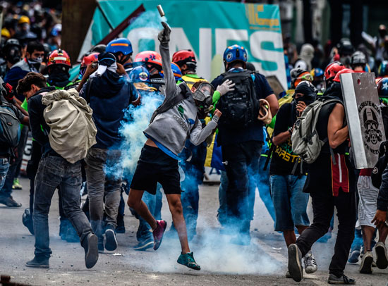 جانب  من العنف فى فنزويلا