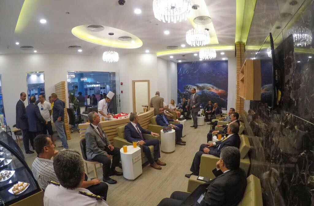 افتتاح قاعة كبار زوار بمطار مرسى علم