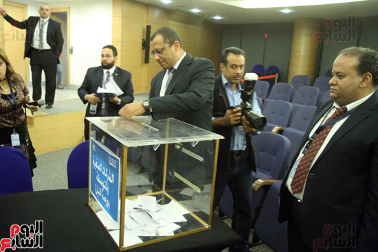 انتخابات مجلس إدارة البورصة المصرية  (1)
