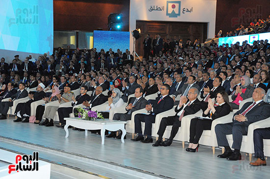 السيسى فى مؤتمر الشباب (4)