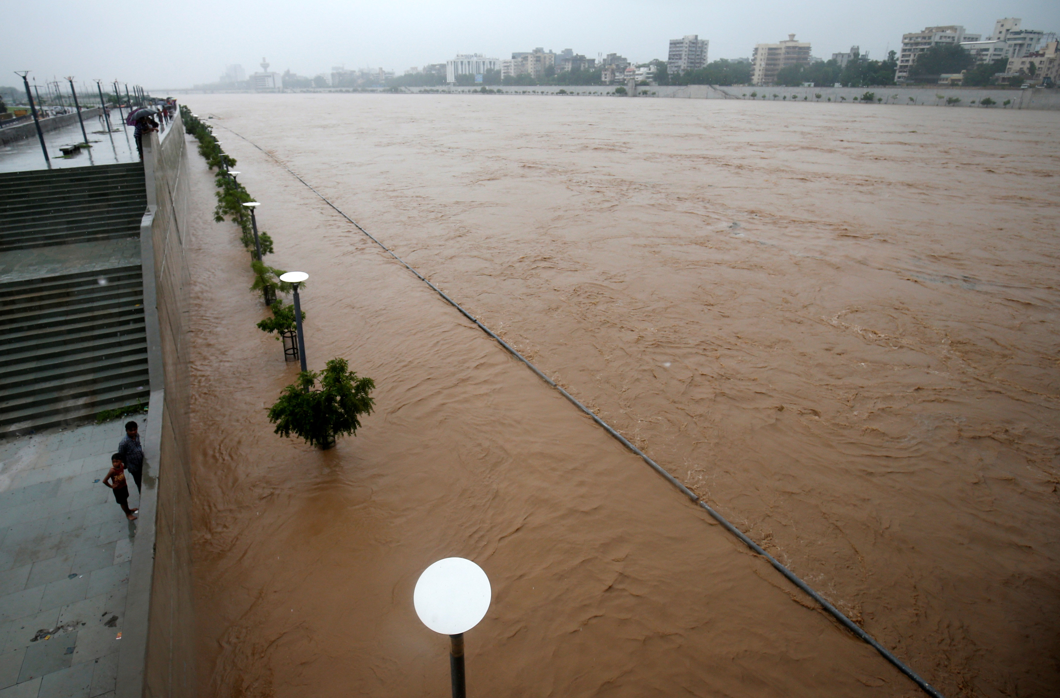 جانب من الفيضانات فى الهند