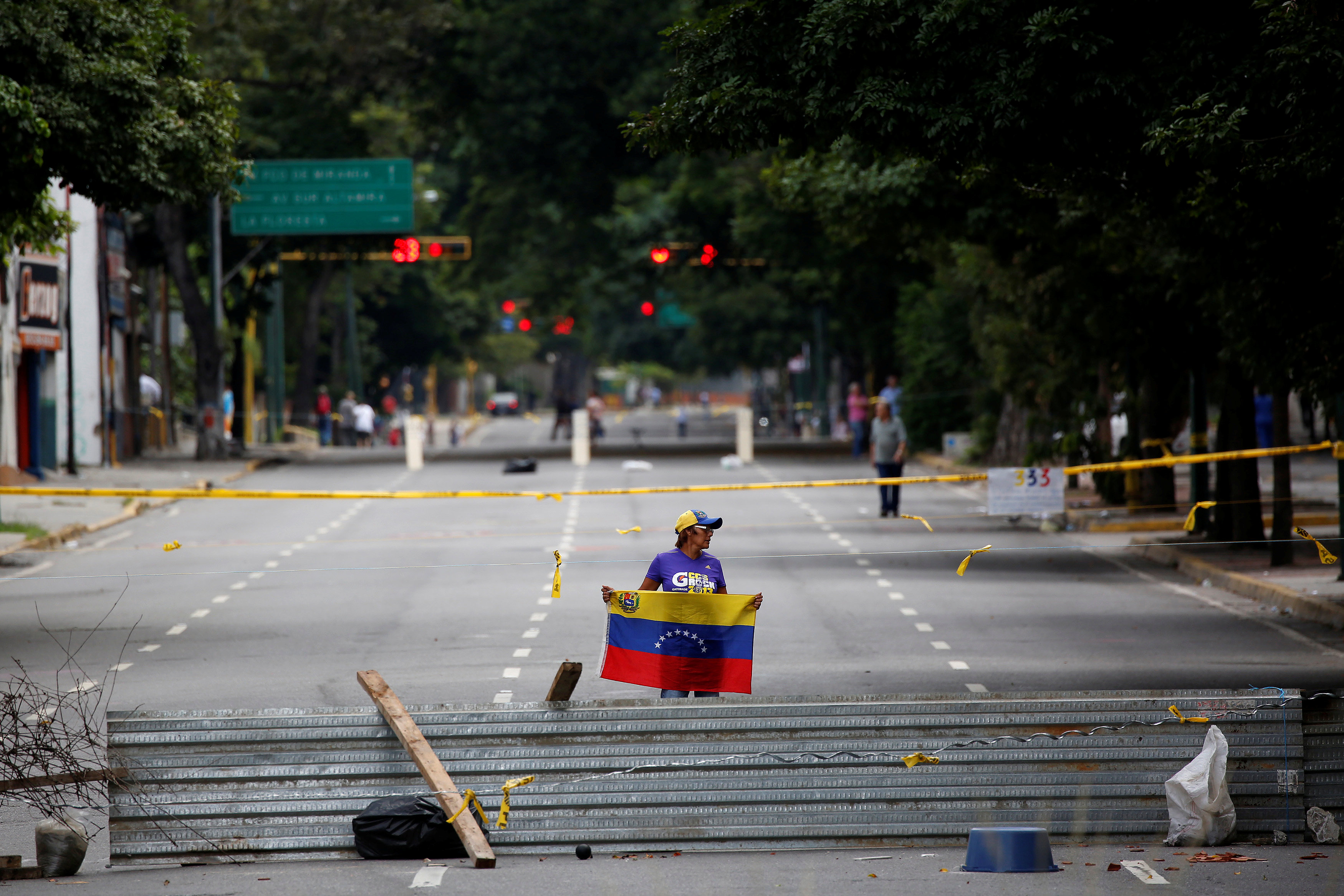 المعارضة الفنزويلية تنصب حواجز (1)