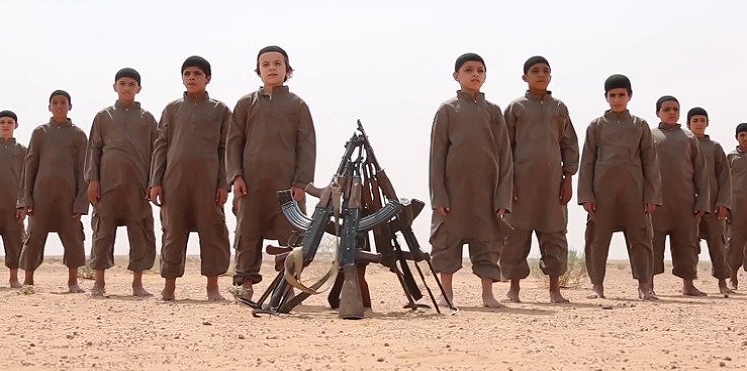 تجنيد الأطفال فى داعش والجماعات الإرهابية
