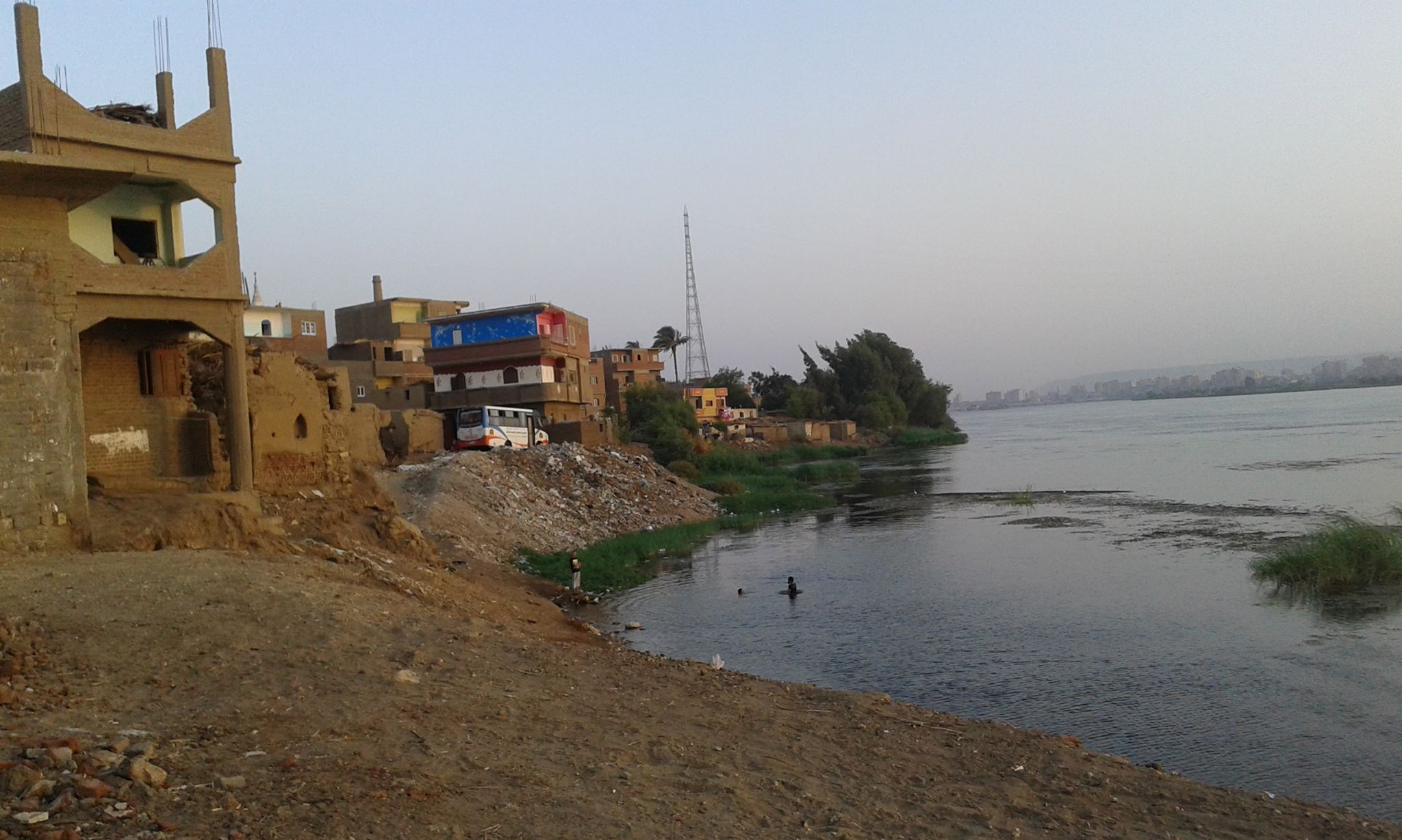 المنازل المطلة على النيل
