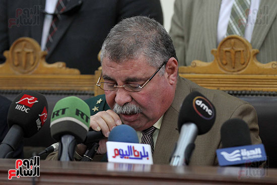 اقتحام قسم حلوان (9)