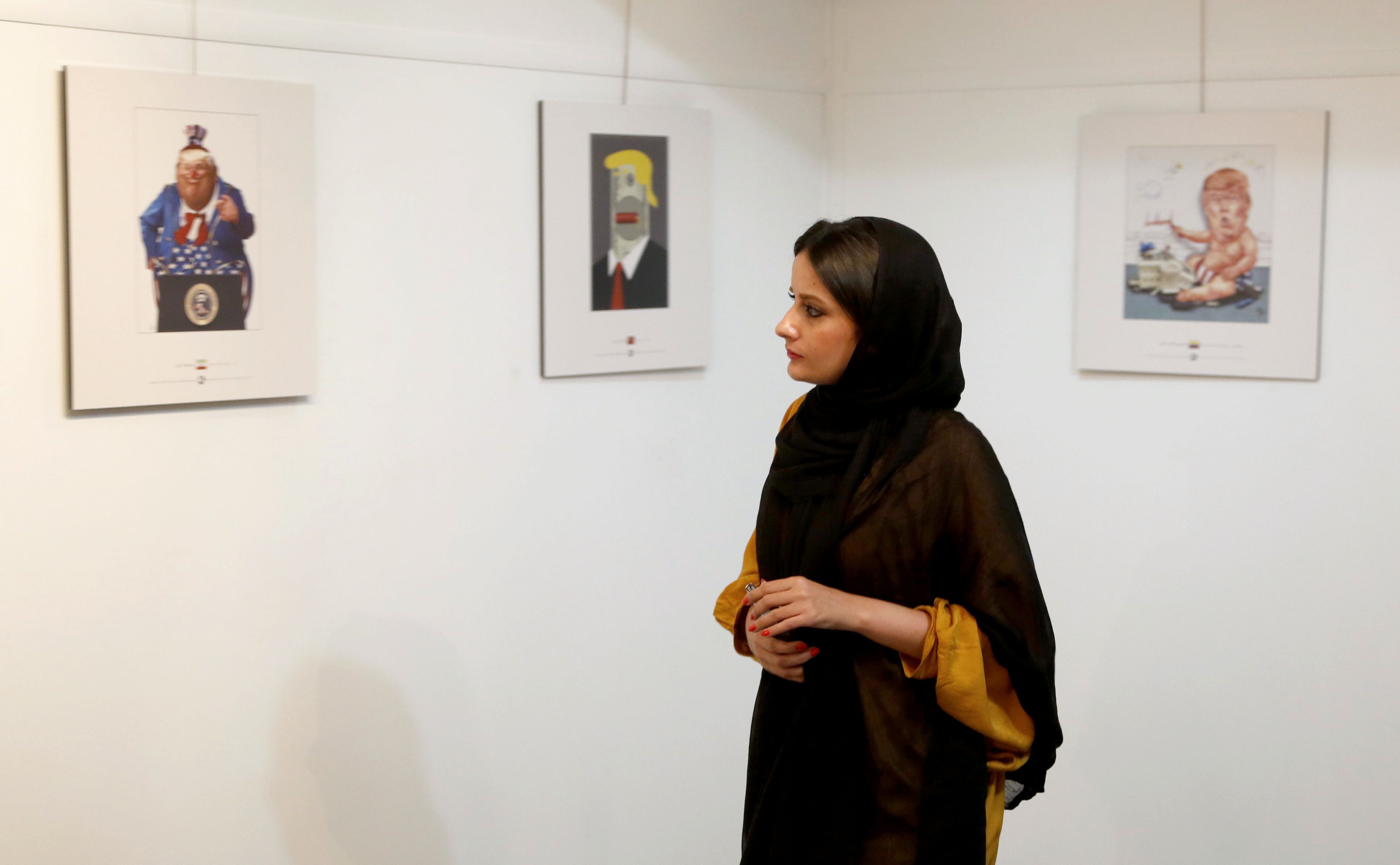 مواطنة إيرانية مواطنة إيرانية
