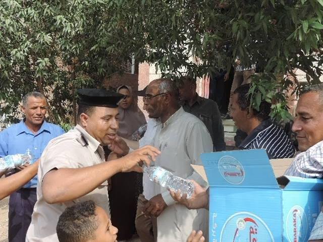 الشرطه فى خدمه الشعب (2)