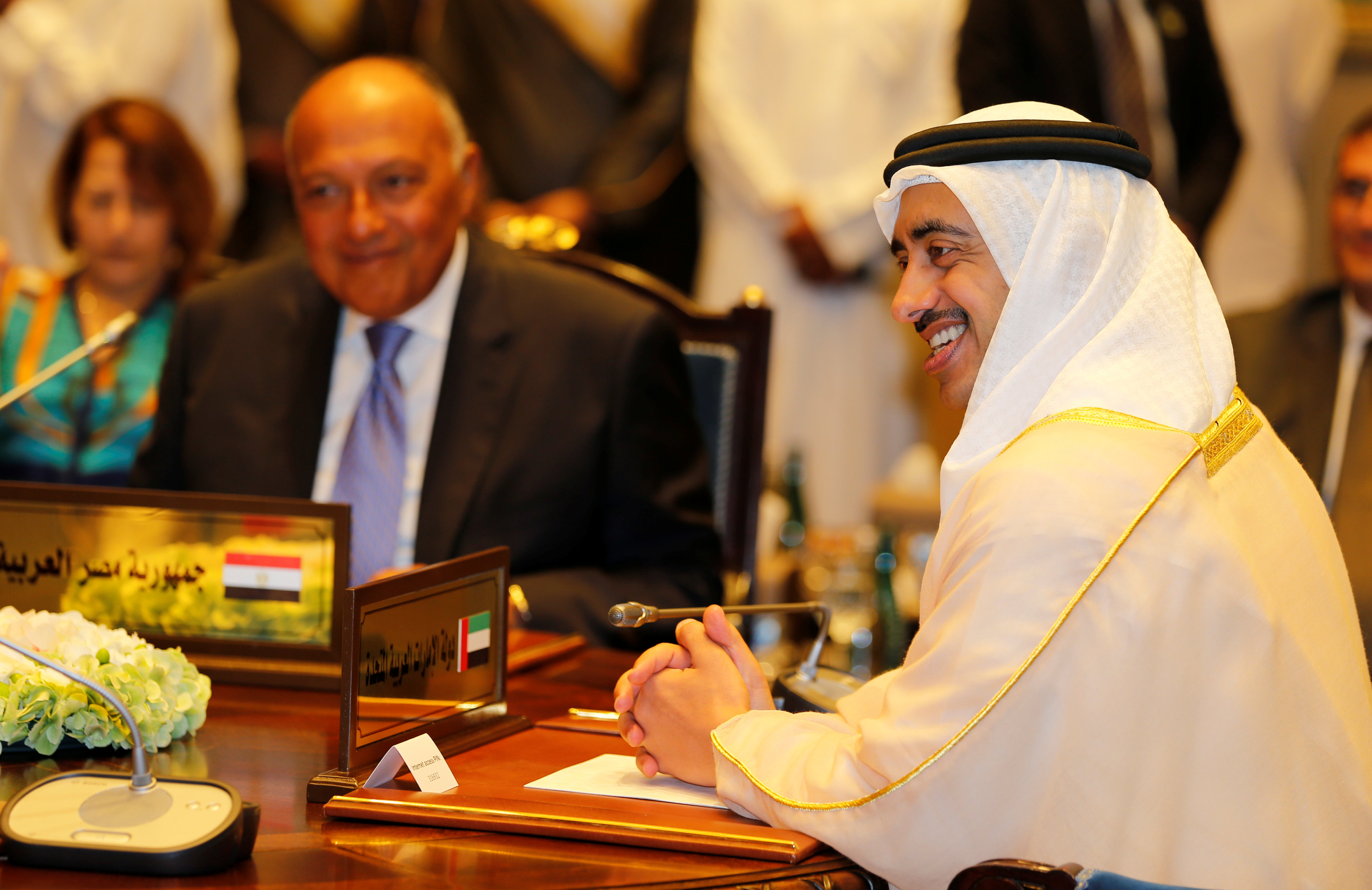 Внешняя политика арабских. Саудовская Аравия i Bahrein. Катар ОАЭ. Катар Египет. Саудовская Аравия Катар ОАЭ.
