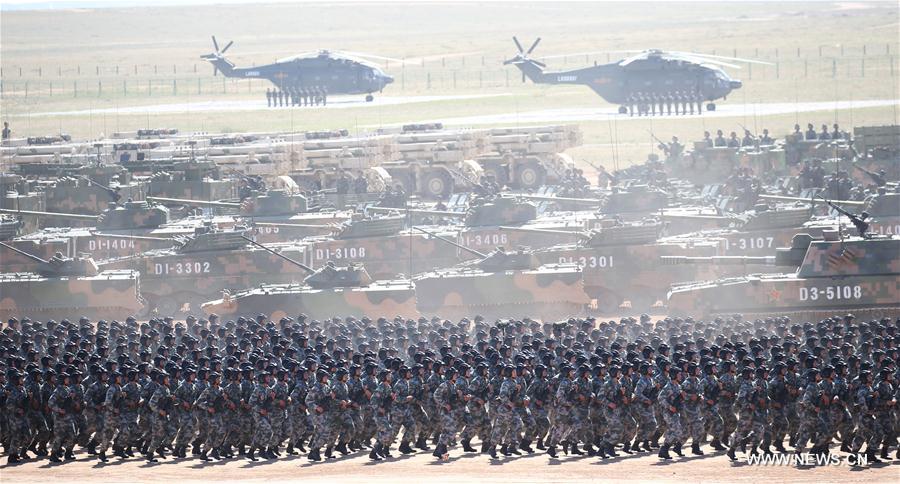 عروض للقوات المسلحة الصينية