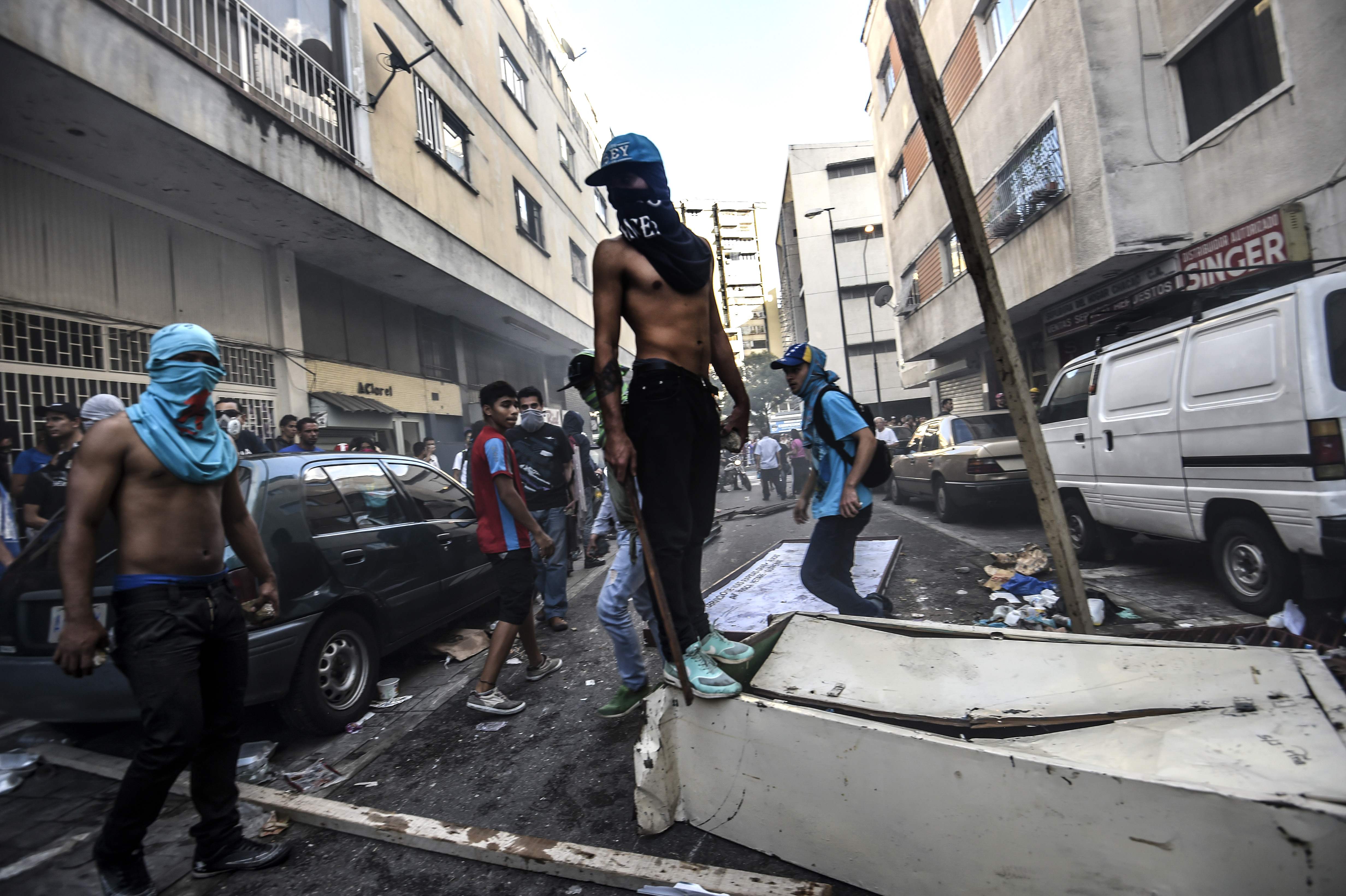 جانب من العنف فى فنزويلا ومقتل محتجين