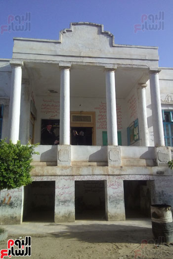 بيت سعد زغلول فى إبيانة بعد إخلاءه من أثاث المدرسة