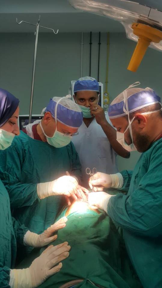 فريق مستشفى طوارىء كفر سعد (3)