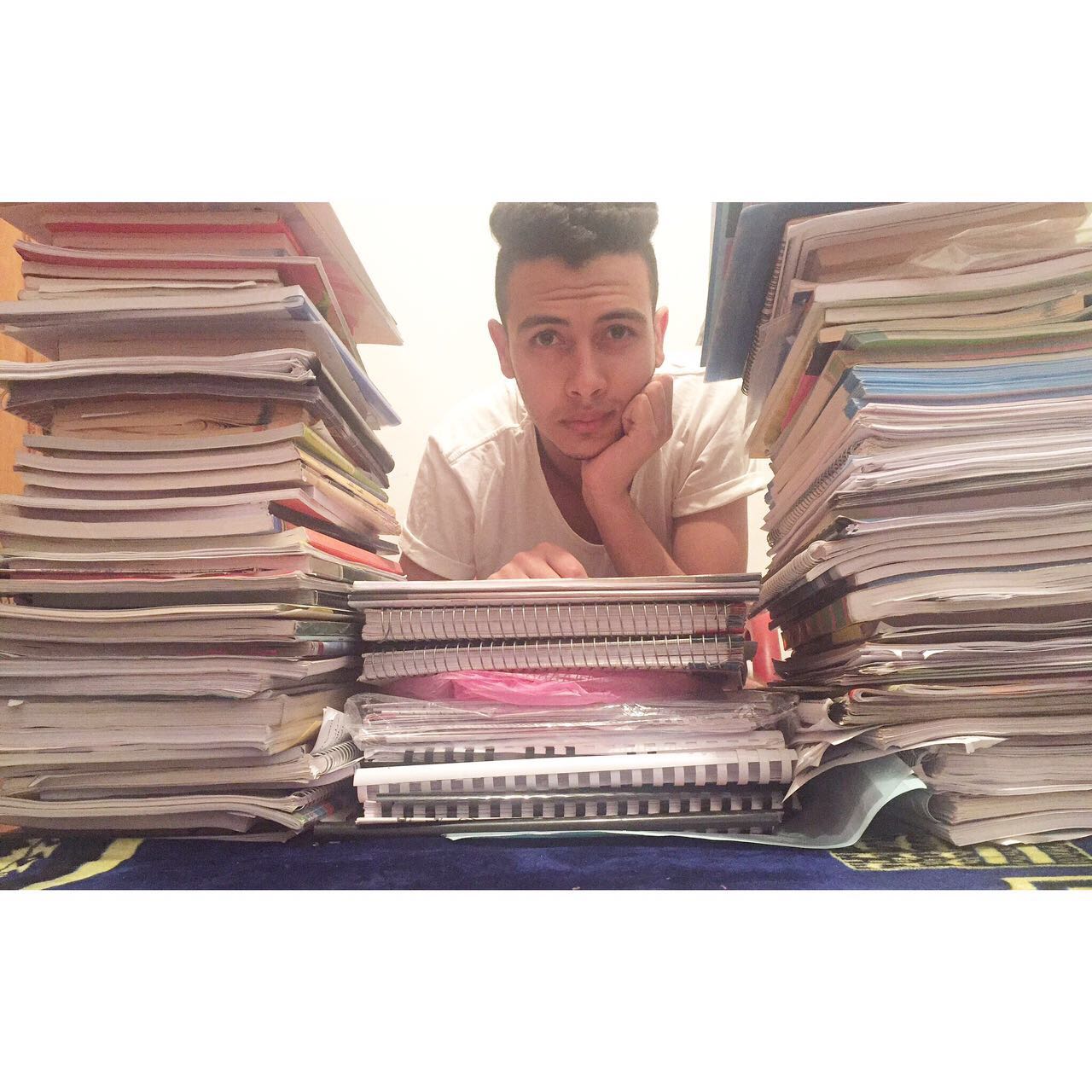 أحد الطلبة أحد الطلبة