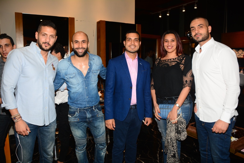 الفنان عمرو سمير قبل أيام من وفاته (2)