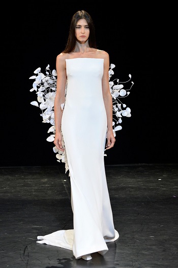 فستان زفاف بسيط من مجموعة أزياء ستيفان رولان