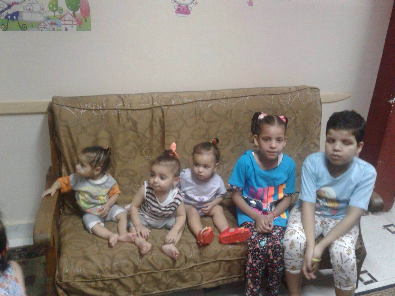 تضامن الإسكندريةتضبط شقة في المندرة بها ٣٥ طفلا بدون أوراق ثبوتية (1)