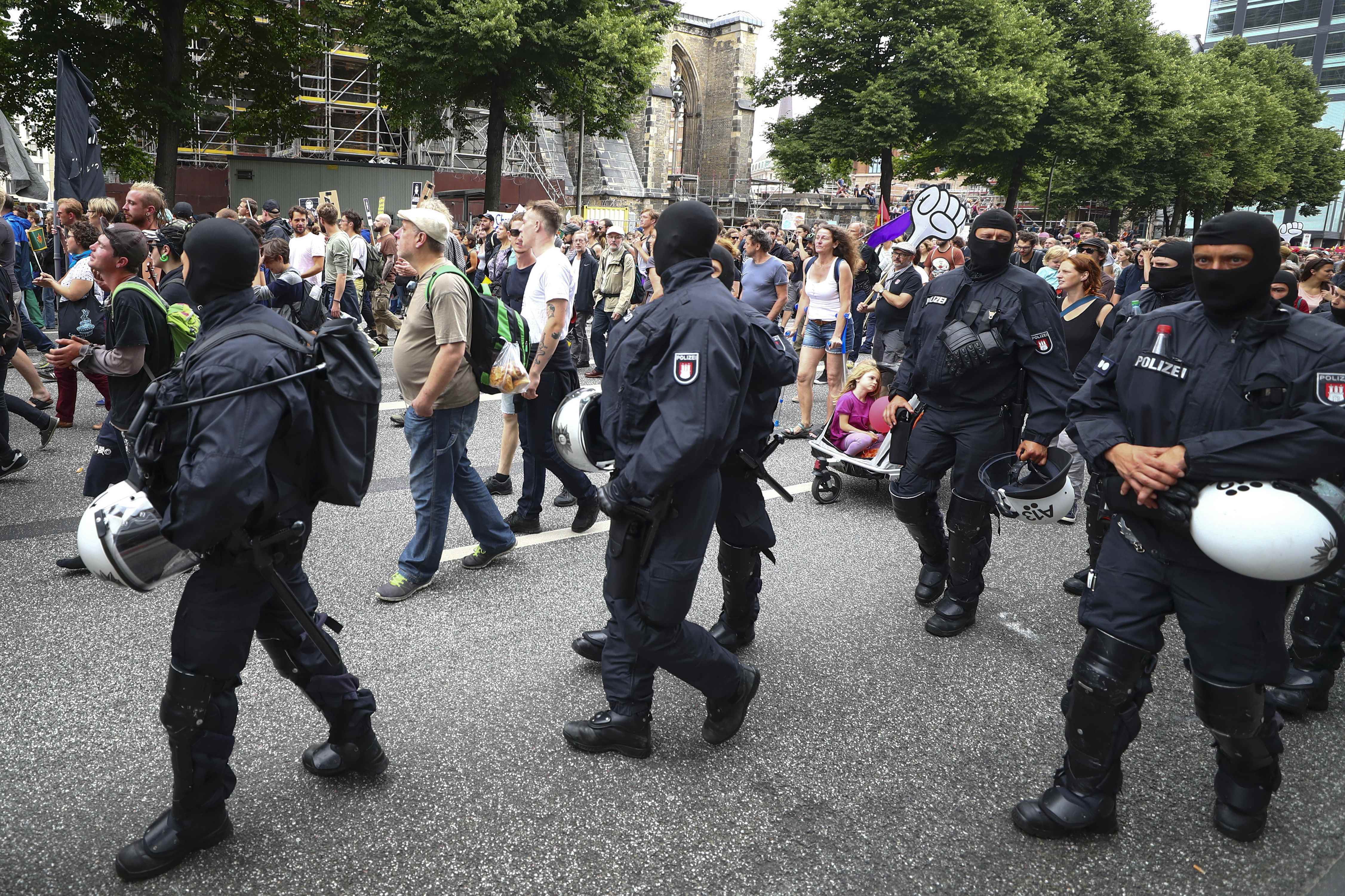 الشرطة الألمانية تؤمن مظاهرات تندد بالإرهاب