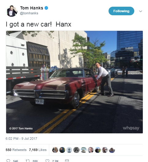 توم هانكس يشترى سيارة جديدة