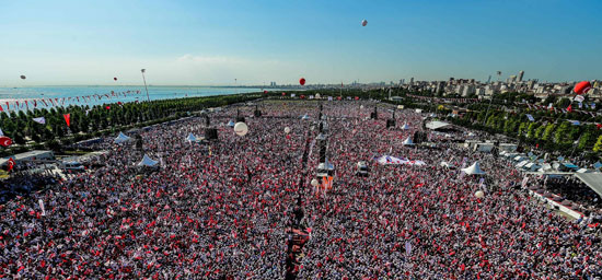 ختام مسيرة حاشدة ضد أردوغان