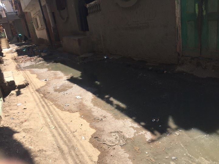 انتشار مياه المجارى فى الشوارع