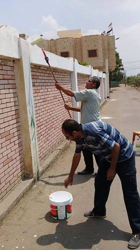 حملة النظافة ودهان اسوار المدارس بقرية حصة الغنيمي 