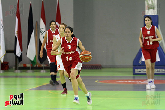 مصر تتوج بلقب البطولة العربية لسيدات السلة (36)