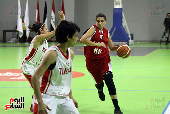 مصر تتوج بلقب البطولة العربية لسيدات السلة (48)