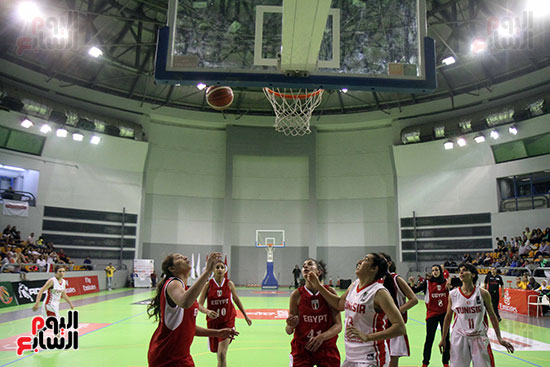 مصر تتوج بلقب البطولة العربية لسيدات السلة (60)