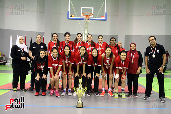 مصر تتوج بلقب البطولة العربية لسيدات السلة (4)