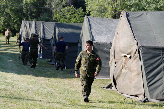 بناء عددا من المخيمات لاستقبال المهاجرين فى كندا