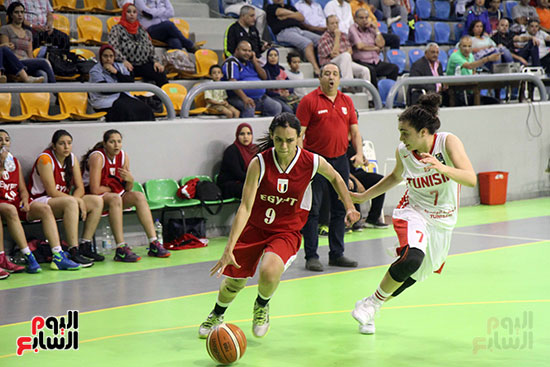 مصر تتوج بلقب البطولة العربية لسيدات السلة (62)