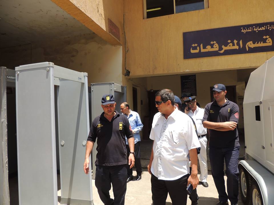 جولة مدير الأمن علي قسم المفرقعات لمتابعة استعداداته لخدمة المحافظة