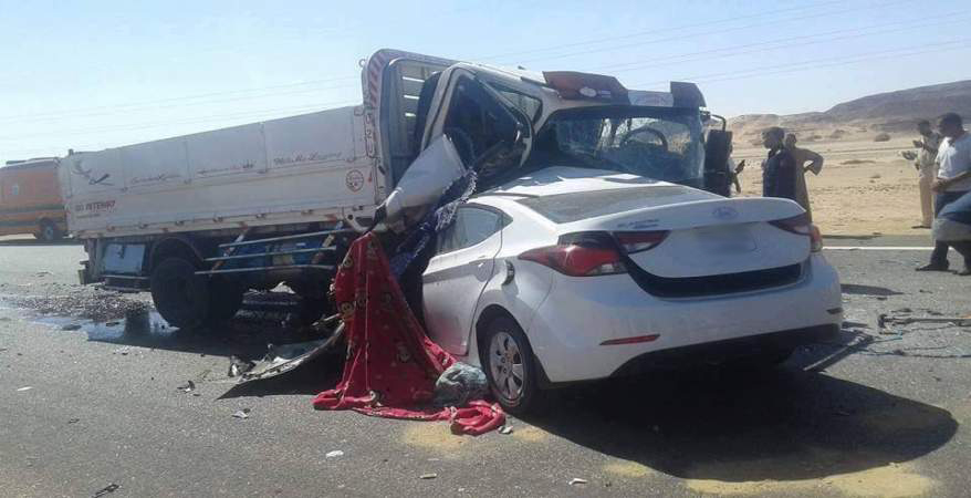 مصرع 6 وإصابة 4 أشخاص فى حادثين على الطريق الصحراوى بالمنيا