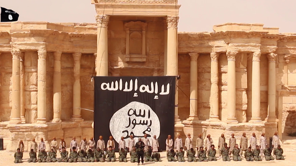 داعش وقت تواجدها بتدمر السورية