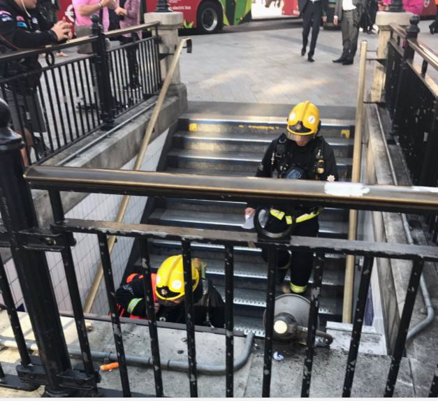 رجال الإطفاء فى بريطانيا