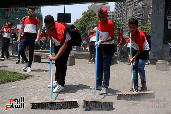 حملة تنظيف الشوارع (2)