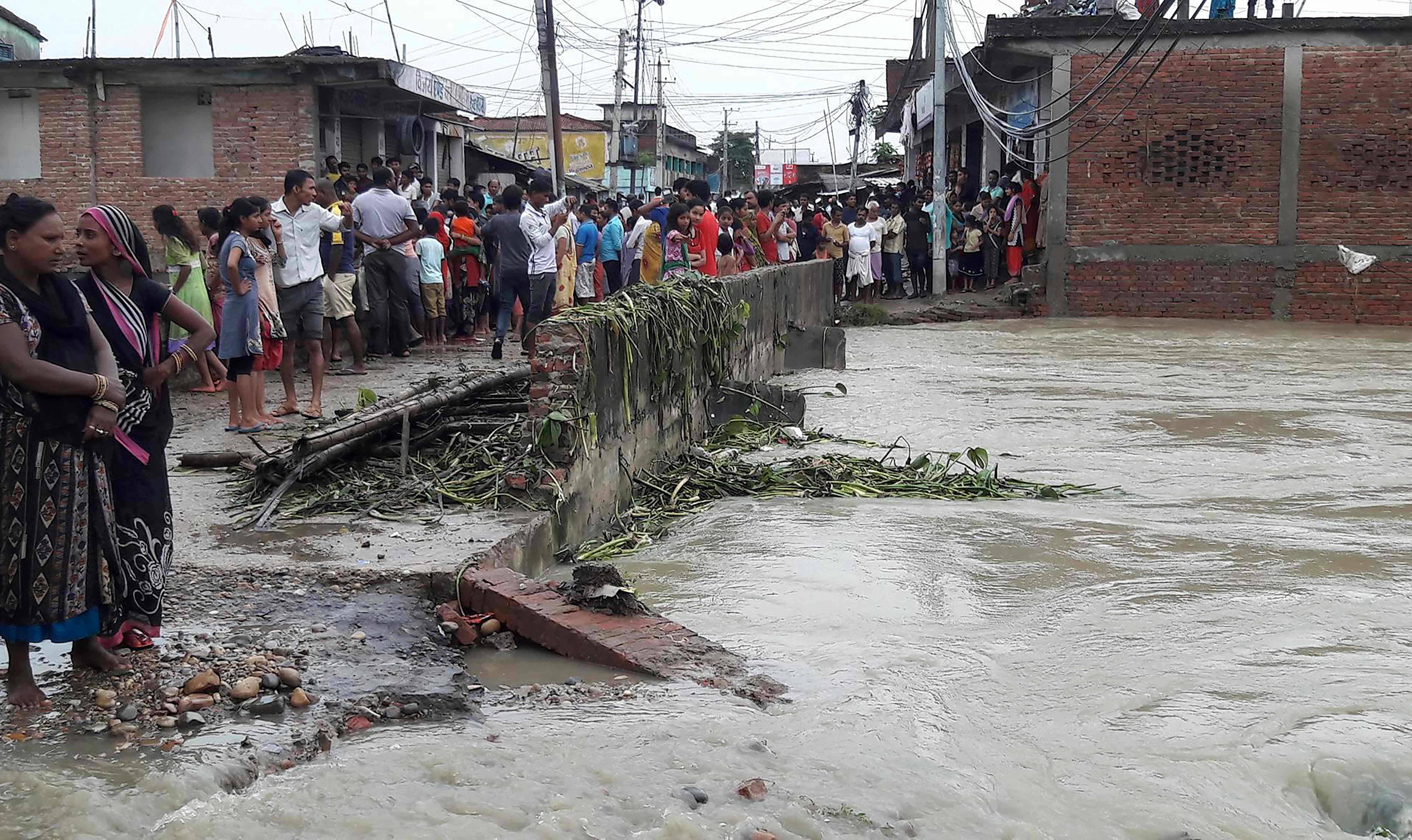 الفيضانات في نيبال