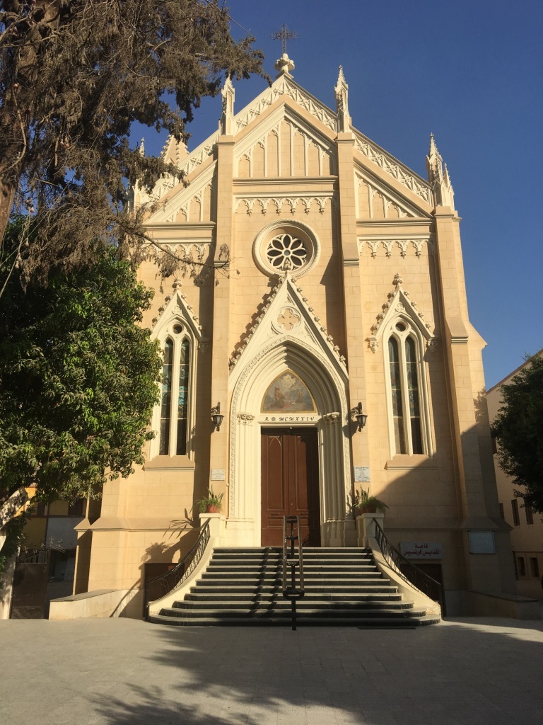 كنيسة سانت تريزا بأسيوط بعد التجديد (4)